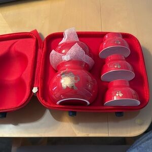 Red Party Supplies Set with Glossy Cups and Portable Case
